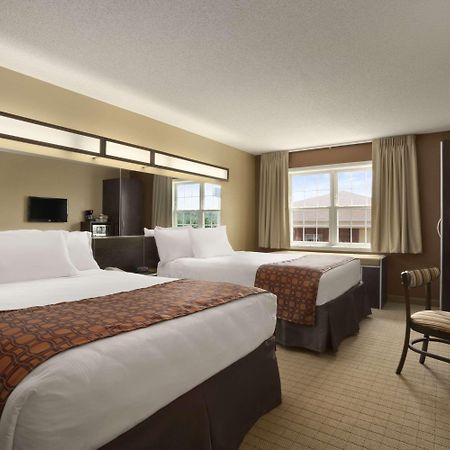 Microtel Inn & Suites By Wyndham Mineral Wells/Parkersburg Eksteriør billede